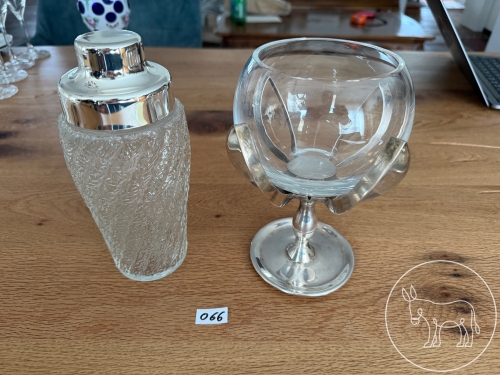 066 - Cocktailshaker und Eisbecher