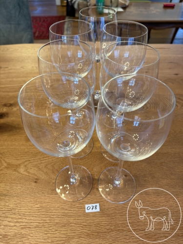 Bild 078 - 7 Weißweingläser