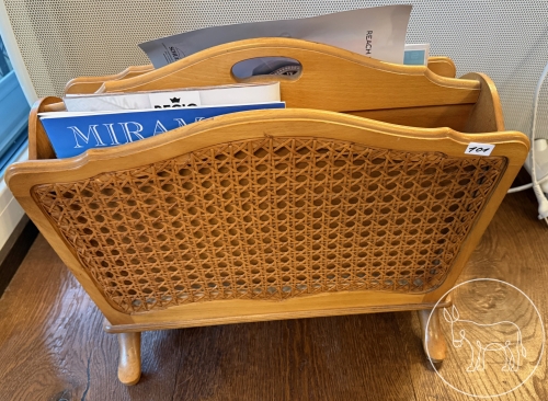 Bild 101 - Zeitungsständer Holz