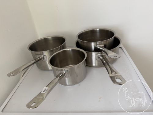 Bild 165 - Stiel-Töpfe Konvolut