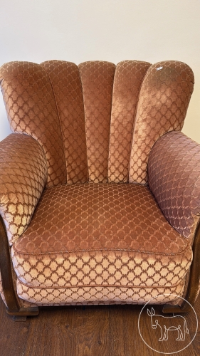 220 - Massiver Polstersessel