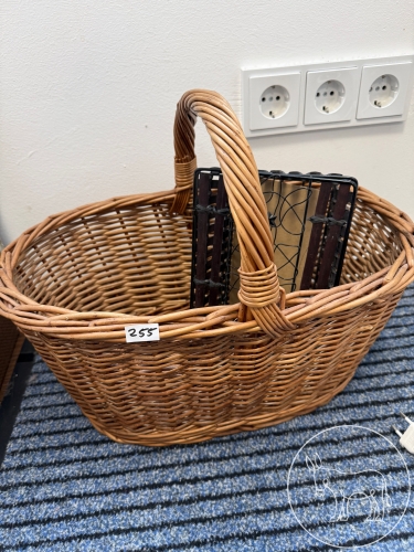 Bild 255 - Weidenkorb
