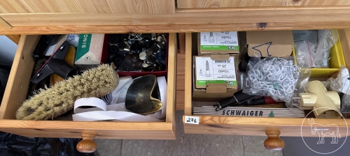 Bild 276 - Schrauben, Knöpfe etc.