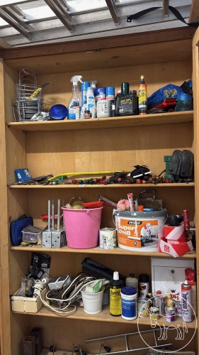 284 - Werkzeug, Autozubehör etc.