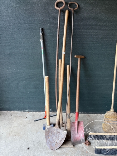 Bild 331 - Werkzeuge Konvolut