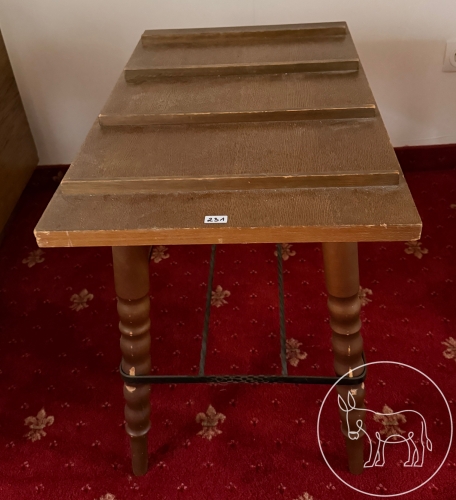 Bild 231 - Koffer-Bänkchen