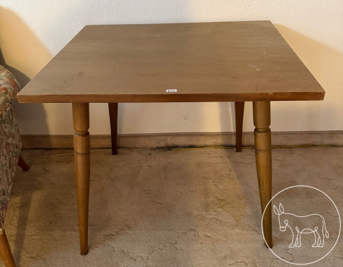 Bild 246 - Holztisch