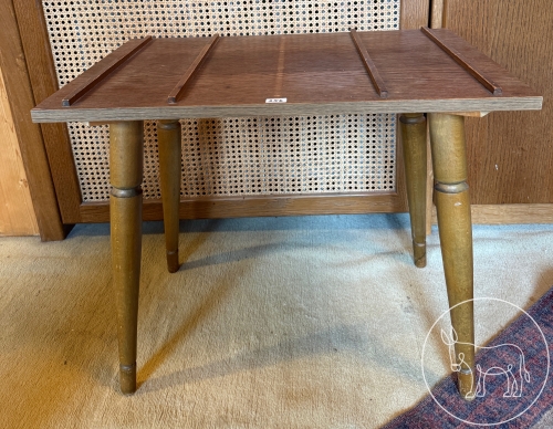 Bild 256 - Koffertischchen