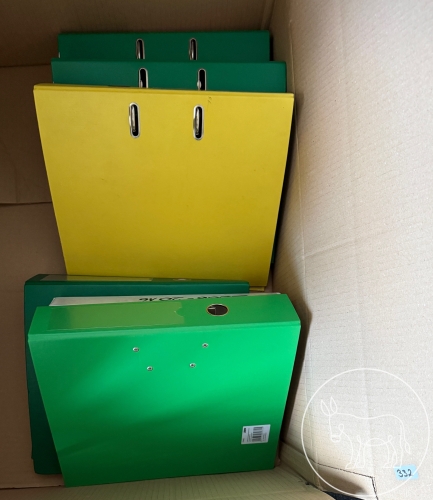 Bild 332 - Büromaterial