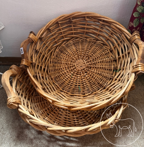 Bild 383 - 2 runde Körbe