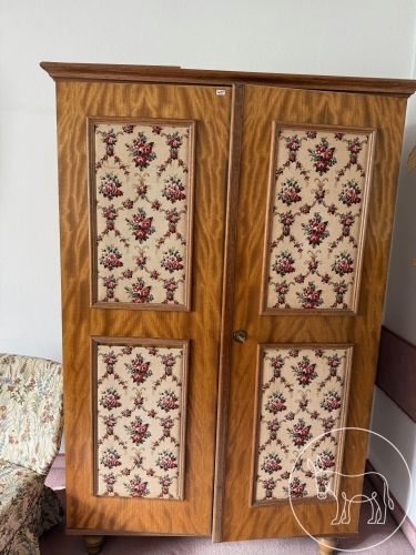 455 - Kasten mit Stoffeinlage