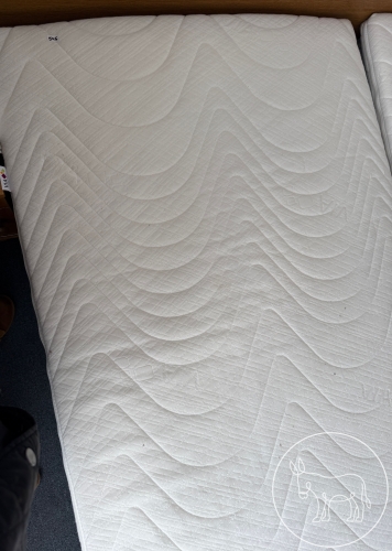 546 - Matratzen und Lattenroste