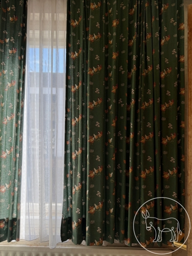 556 - Vorhänge Konvolut