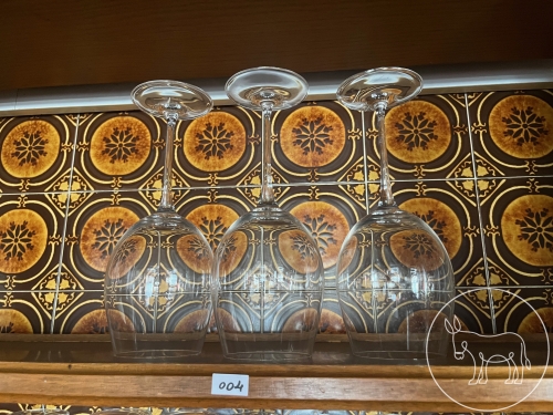 Bild 004 - 3 Rotwein-/Cocktailgläser