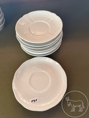 Bild 031 - Unterteller-Konvolut