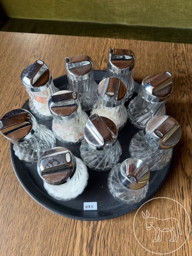 Bild 075 - Salzstreuer-Konvolut