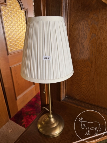 Bild 085 - Lampe
