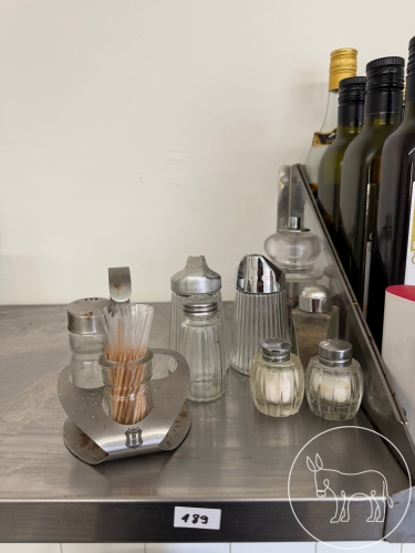 Bild 189 - Salz - & Pfefferstreuer - Konvolut