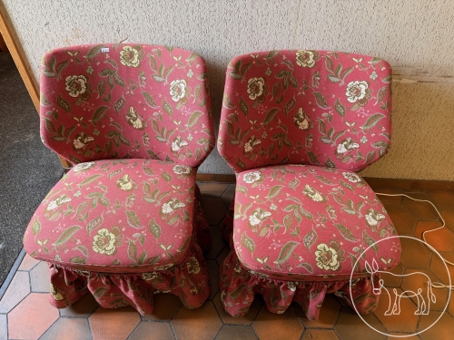 Bild 220 - 2 Stühle