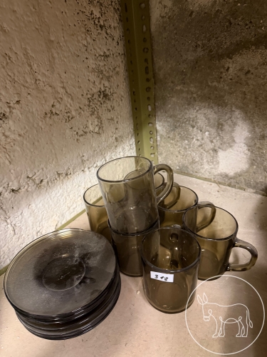 Bild 318 - Glastassen - Konvolut