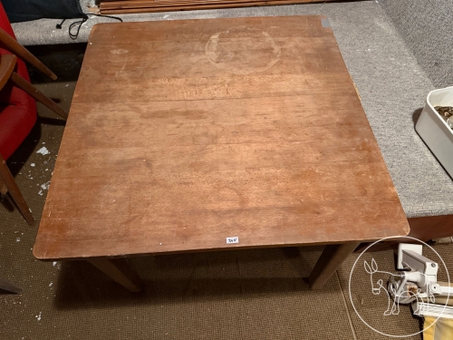 Bild 345 - Holztisch