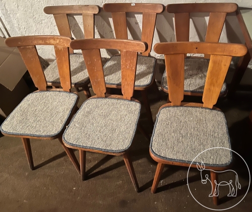 Bild 349 - Holzstühle