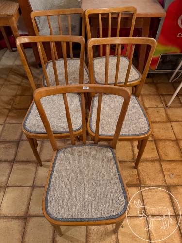 Bild 365 - Holzstühle