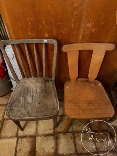 Bild 406 - 2 Holzstühle