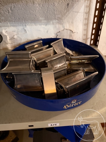 Bild 415 - Serviettenhalter - Konvolut