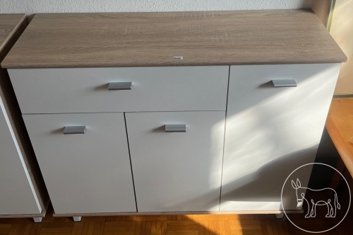 010 - Schrank/Kommode