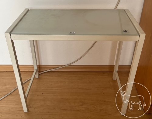 Bild 074 - Beistelltisch