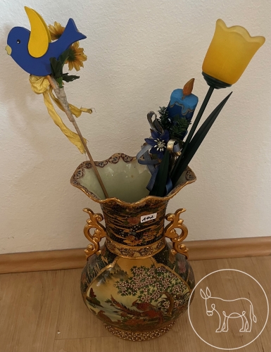 Bild 102 - Vase mit Muster