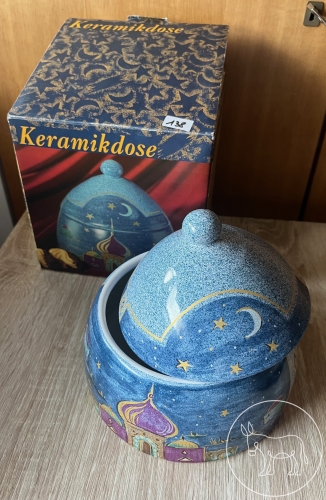 Bild 138 - Keramikdose