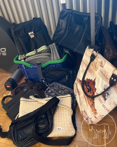 Bild 142 - Taschen-Konvolut