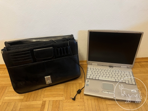 Bild 153 - IPC Laptop