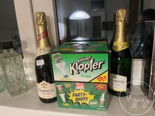 Bild 187 - Getränke-Konvolut