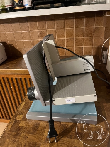 Bild 200 - Schneidemaschine