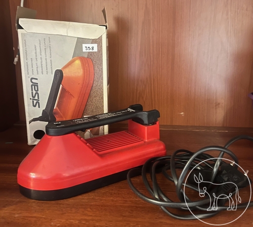 Bild 338 - Dampfglätt- und Bügelgerät