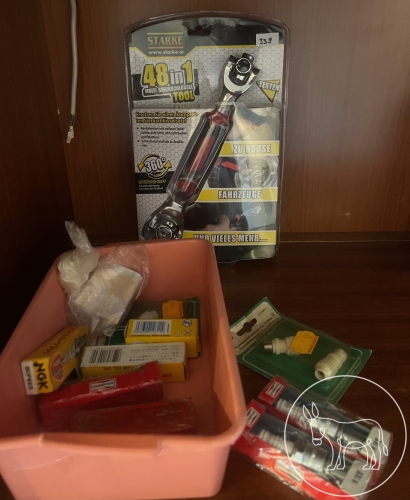 Bild 339  - Auto - Zubehör - Konvolut