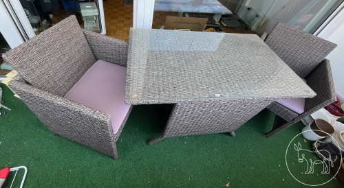 Bild 351 - Balkontisch