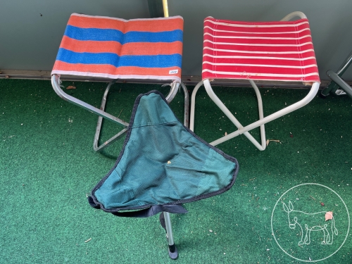 Bild 369 - Klappcampingstühle - Konvolut