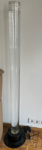 482 - Lichtsäule mit Wasserbläschen