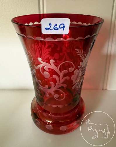 Bild 269 - Antikes rot-gefärbrtes Glas