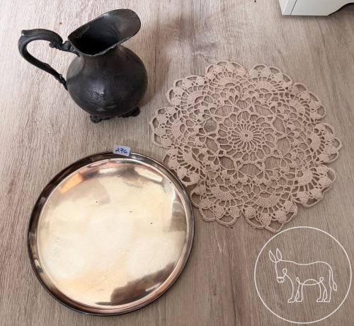 Bild 276 - Untersetzer, Deckerl, Kanne