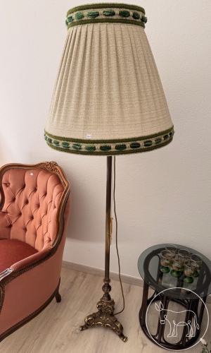 409 - Rustikale Stehlampe