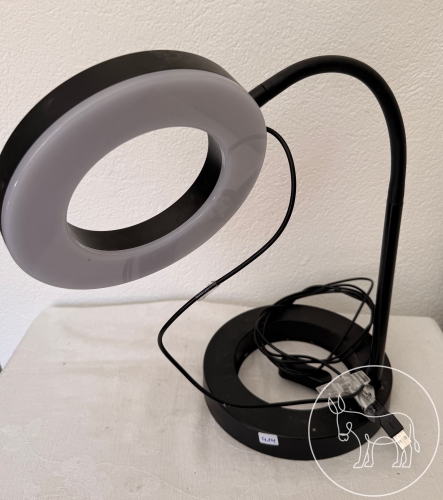 Bild 414 - Runde Tischlampe