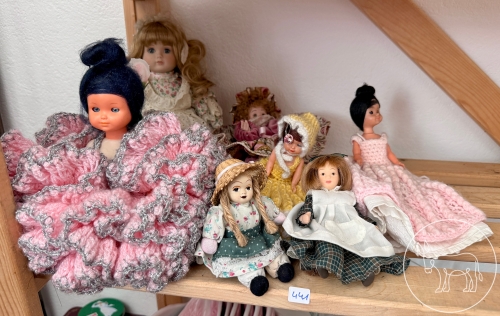 Bild 441 - Puppen Konvolut