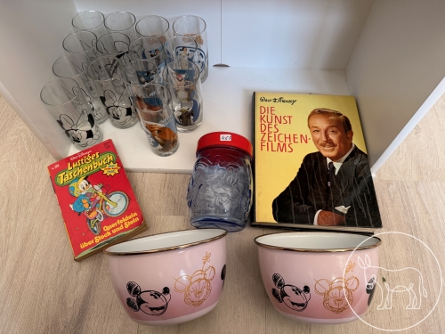 465 - Walt Disney Konvolut