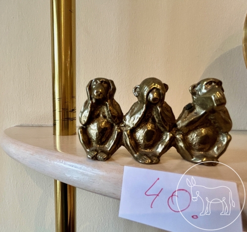Bild 040- Messingfigur