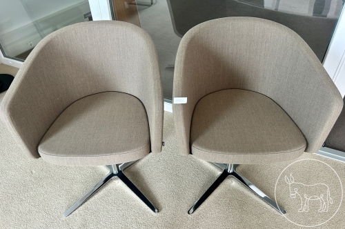 Bild 100- 2 Sessel Bene